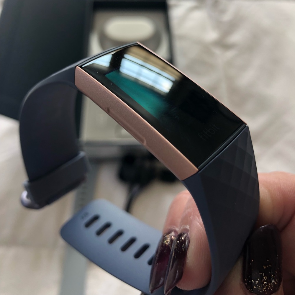 Fit bit charge 3.  NEW NEVER USED